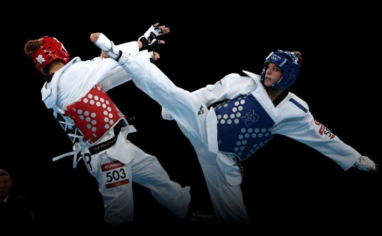 Karate taekwondo menang mana vs Kyokushin kaikan